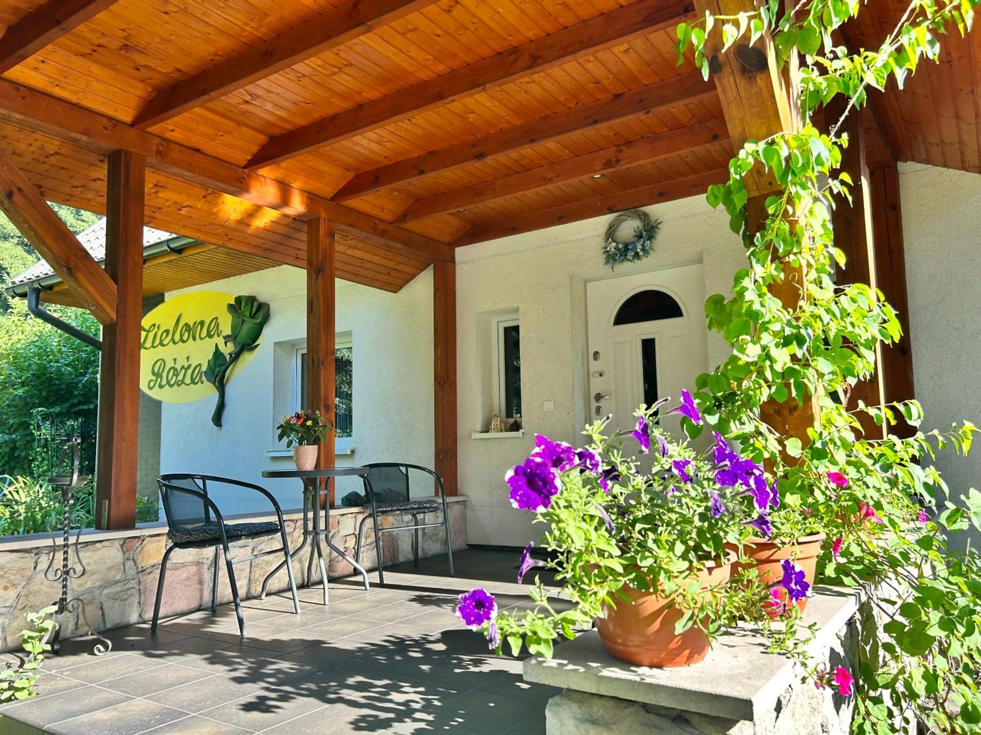 Villa Zielona Roza Wambierzyce Esterno foto